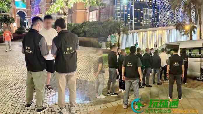 治安警雷霆行动巡查多区及金光大道一带  15名换钱党被带走跟进
